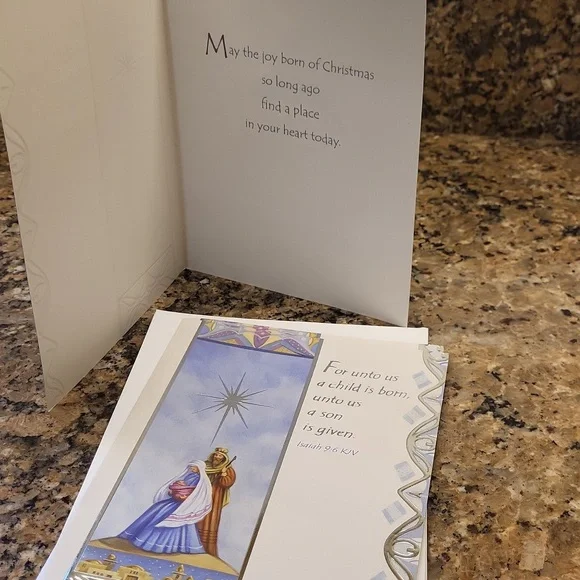 Lot of 64 Religious Christmas Cards - Picture 9 of 9